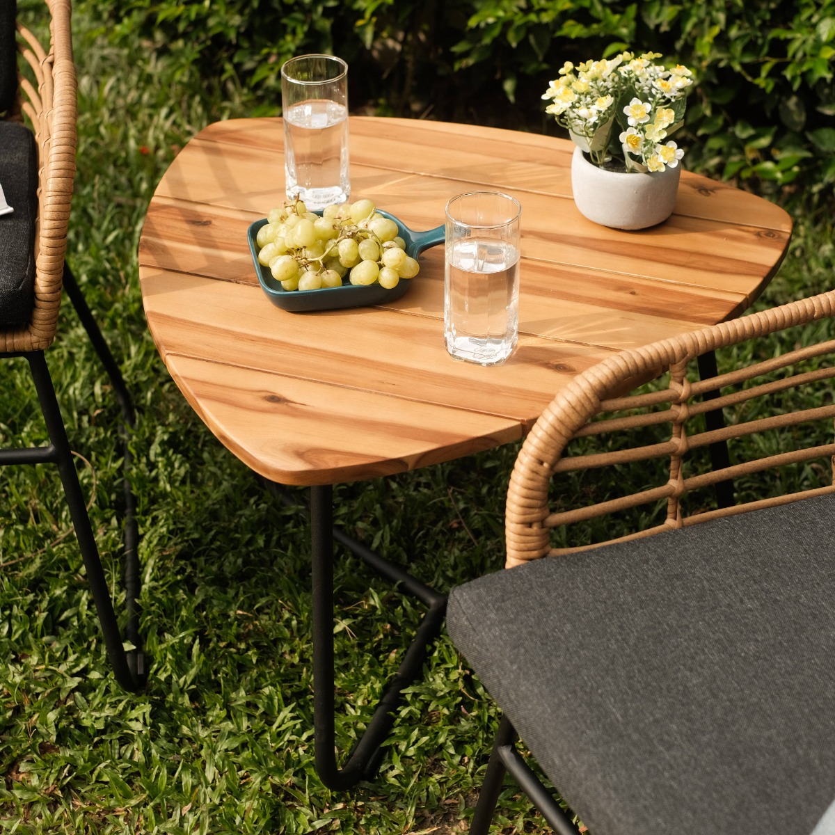 Erica Outdoor Side Table