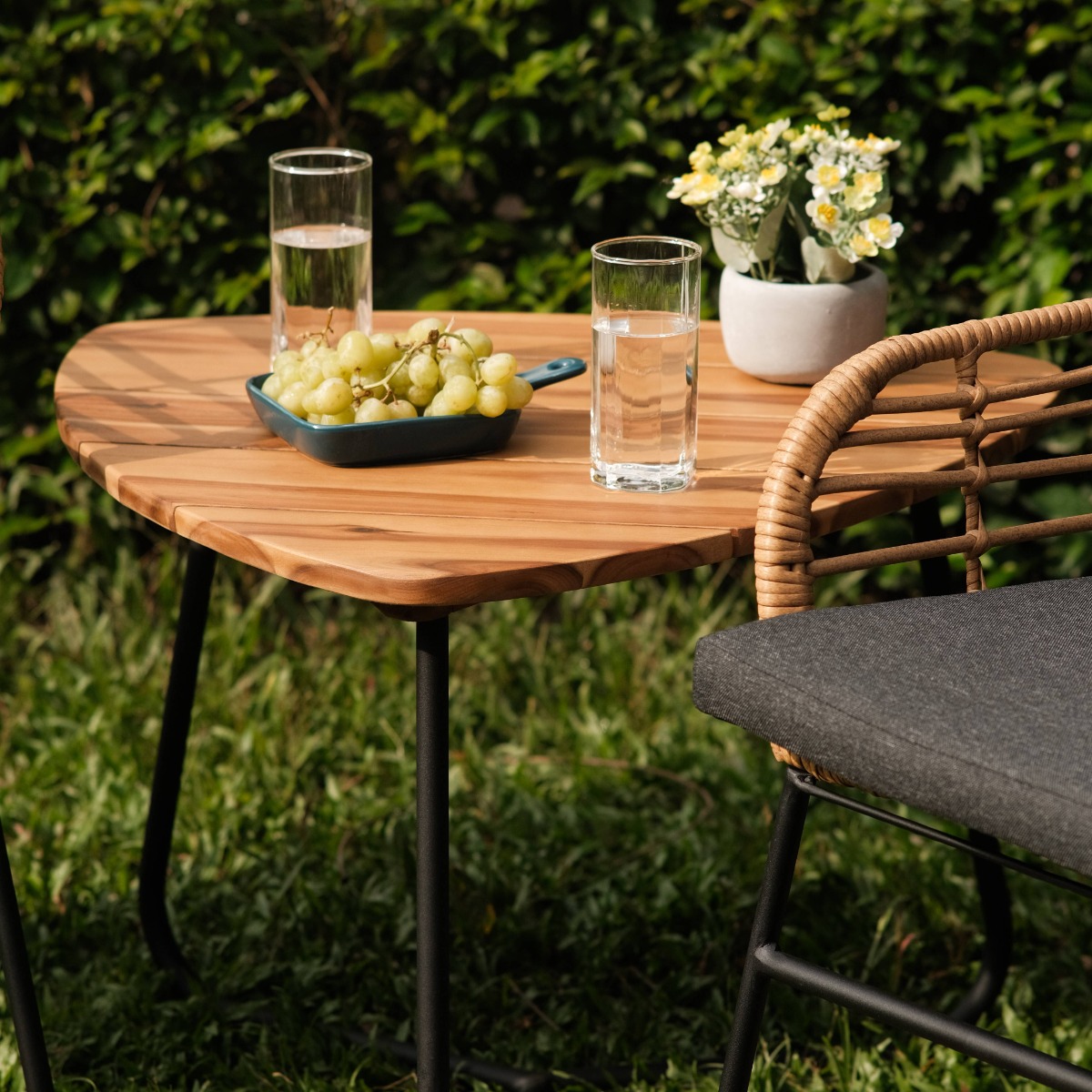 Erica Outdoor Side Table