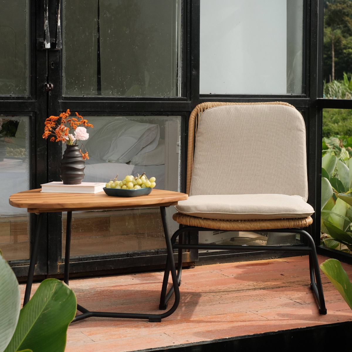 Erica Outdoor Lounge Chair