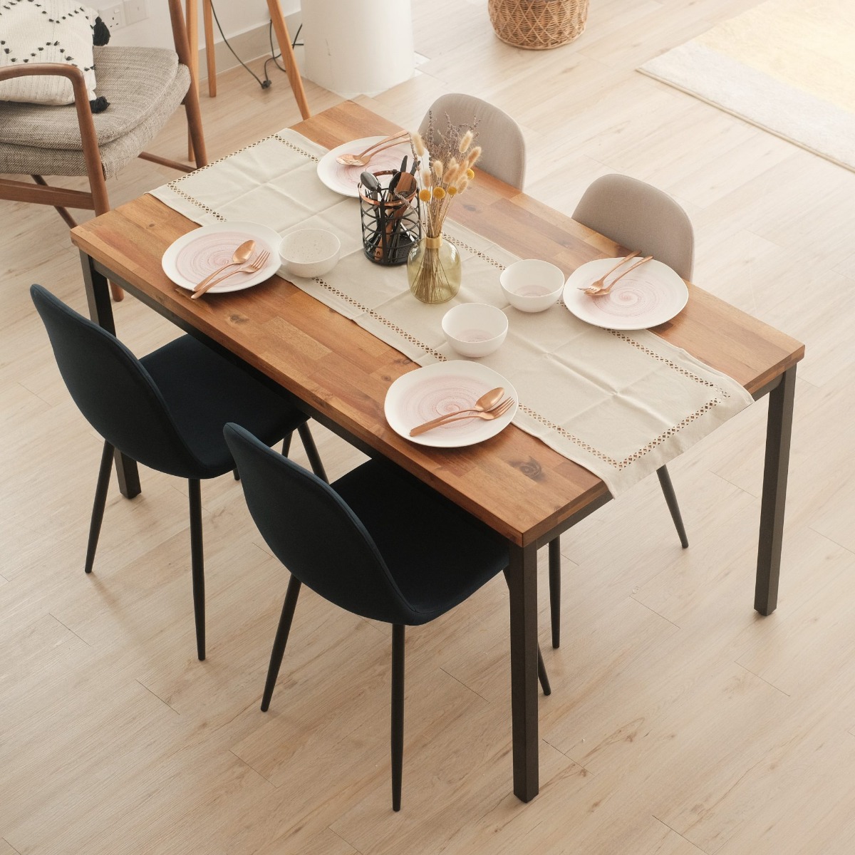 Sera Dining Chair Oatmeal