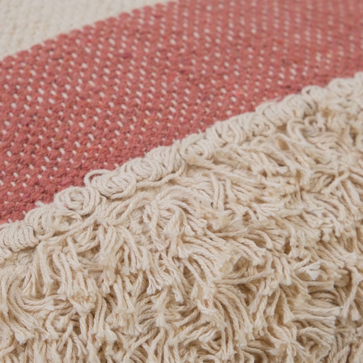 Katch Cushion 45x45