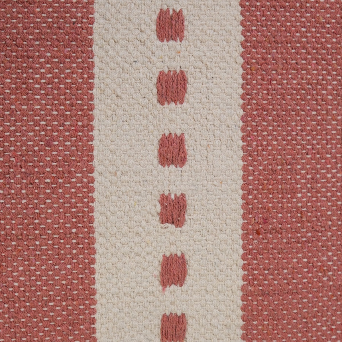 Katch Cushion 45x45