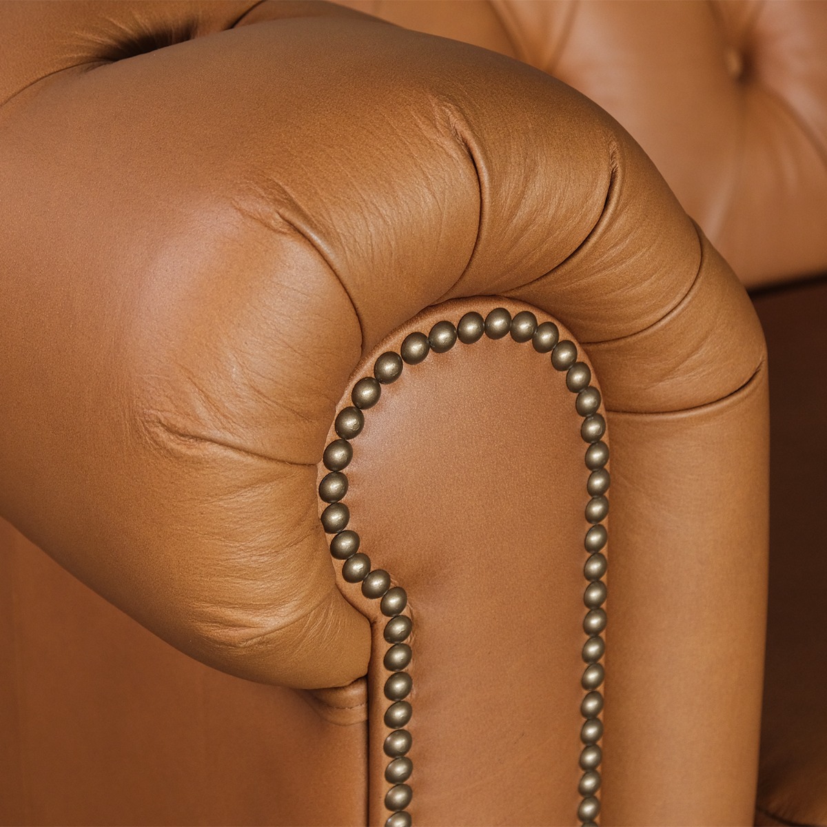 Kinsley Anilina Leather Chesterfield 3 Seater Sofa