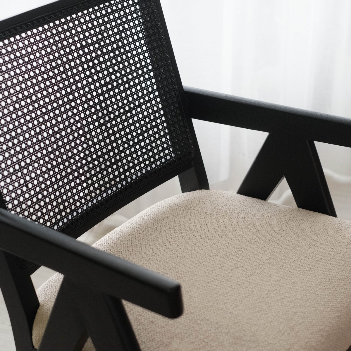 Lombok Espresso Wicker Lounge Chair