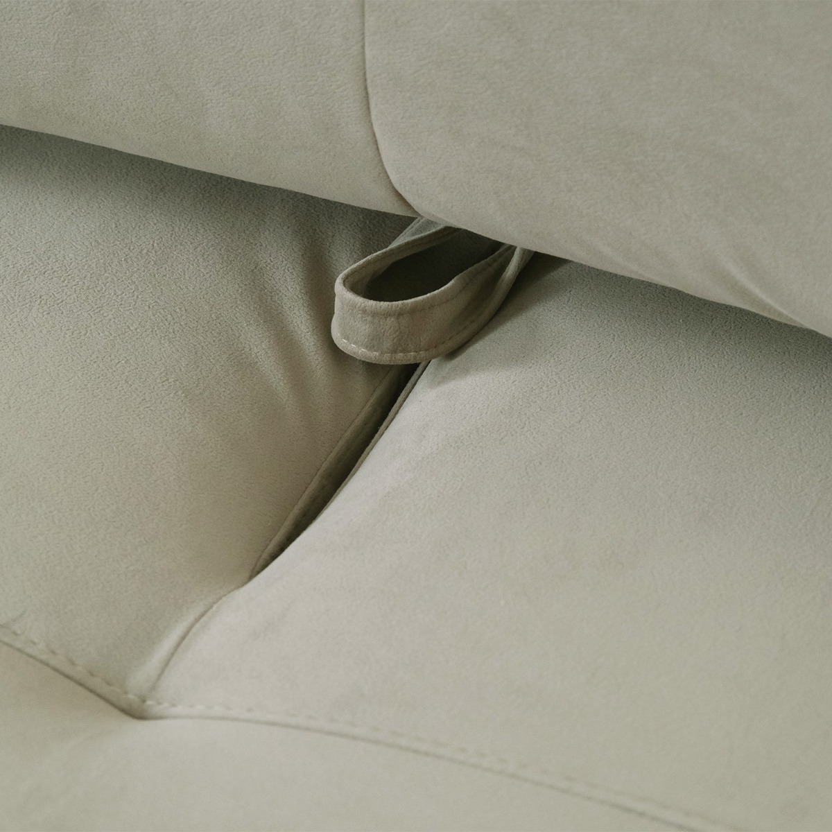 Maila Wide Corner Sofa With Adjustable Back