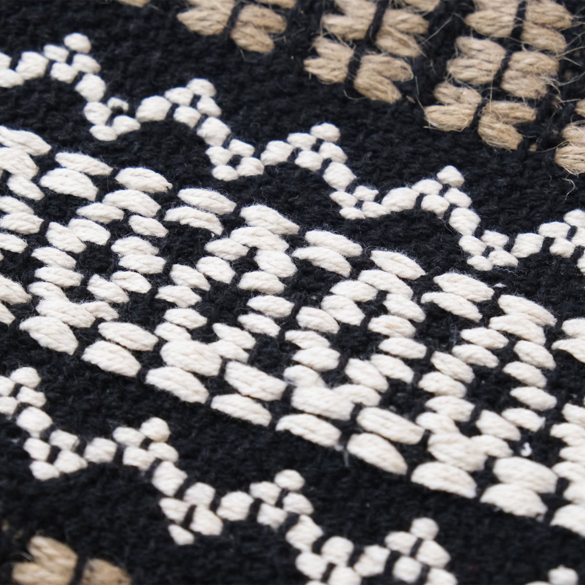 Nico Cotton Jute Clutch