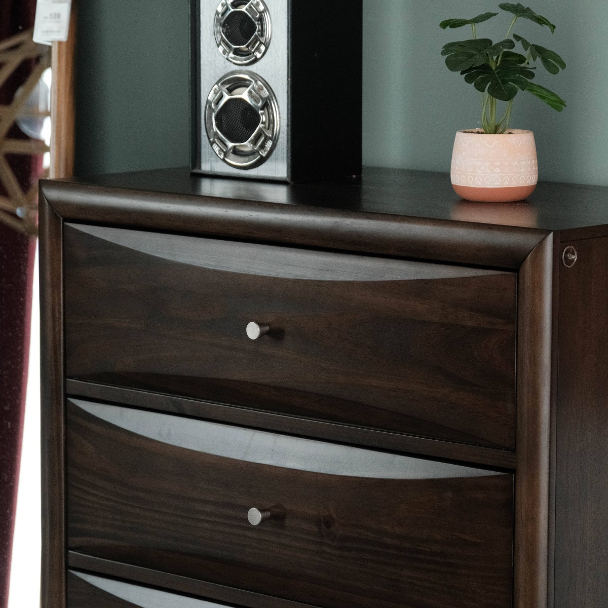 Florian 4 Drawers Chest