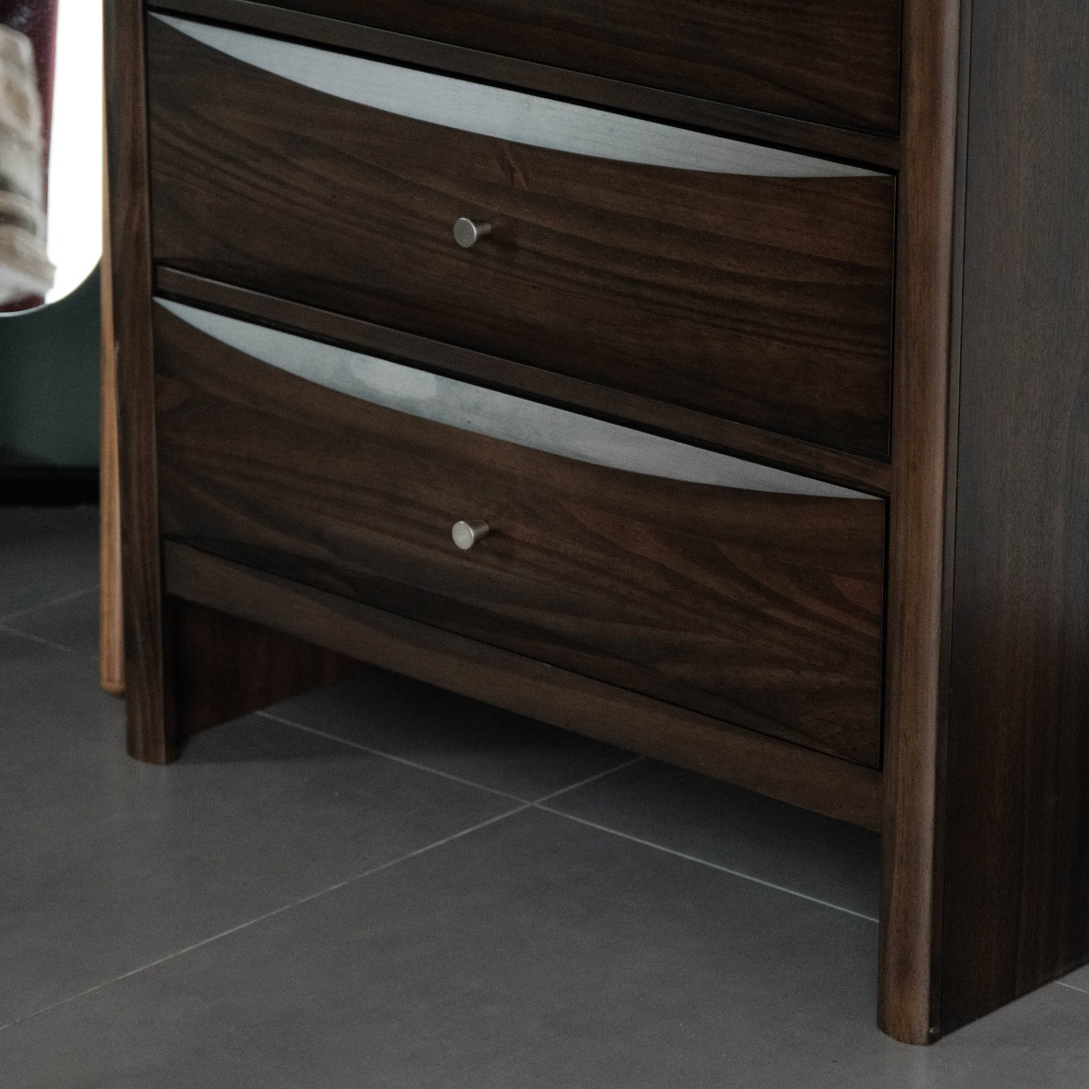 Florian 4 Drawers Chest