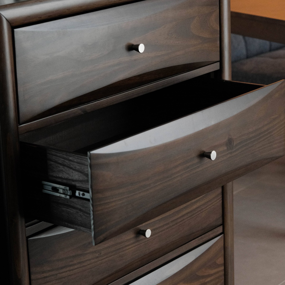 Florian 4 Drawers Chest