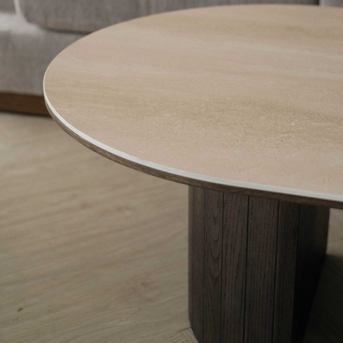 Como Coffee Table