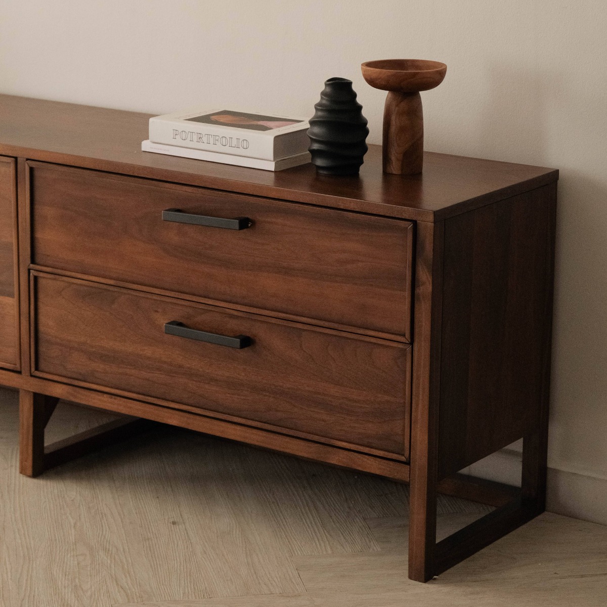 Justin TV Cabinet 200cm