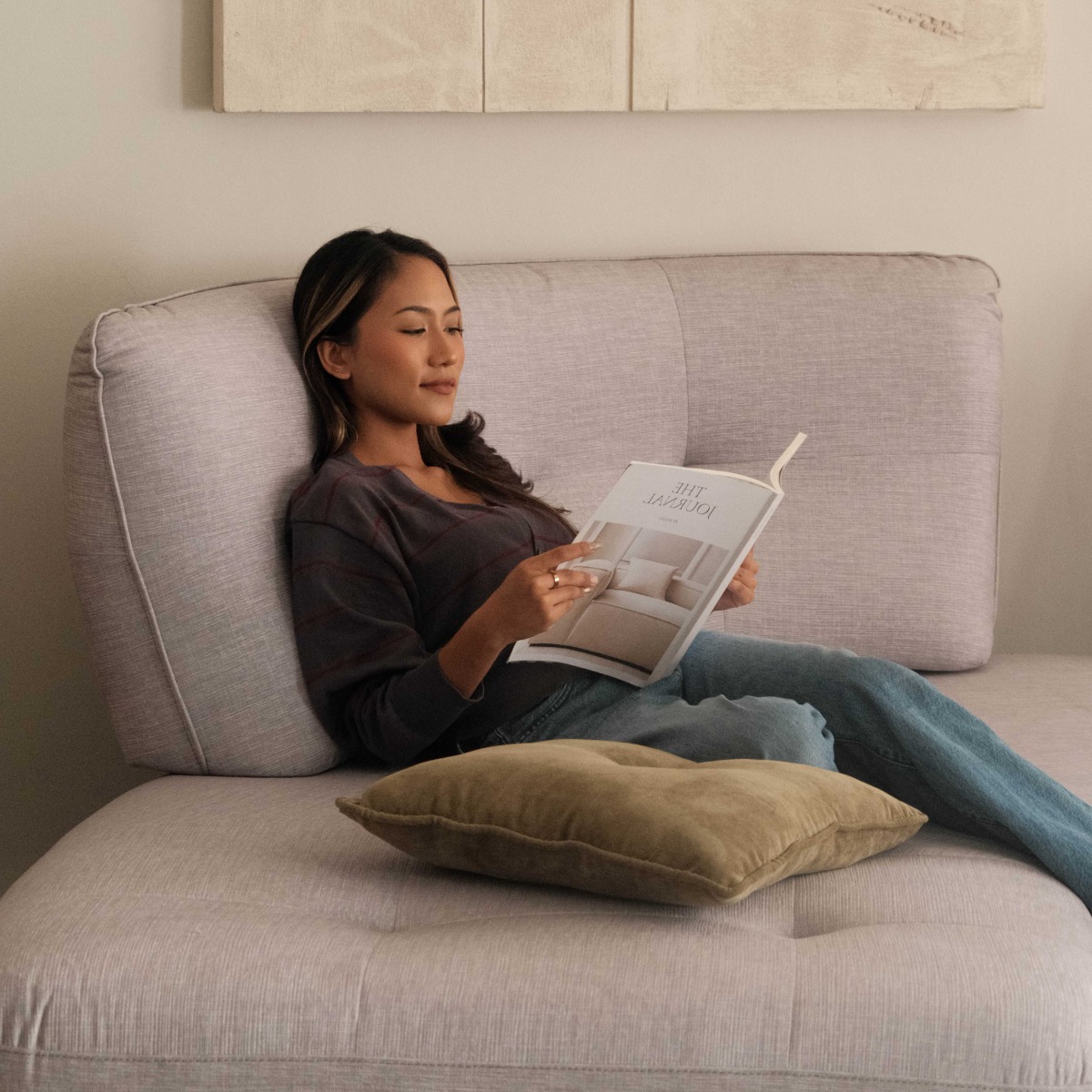 Claudia Right Corner Sofa With Adjustable Back