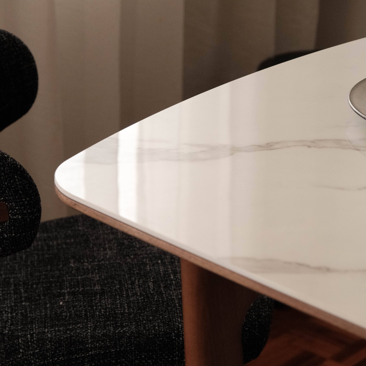 Willy Dining Table 220cm