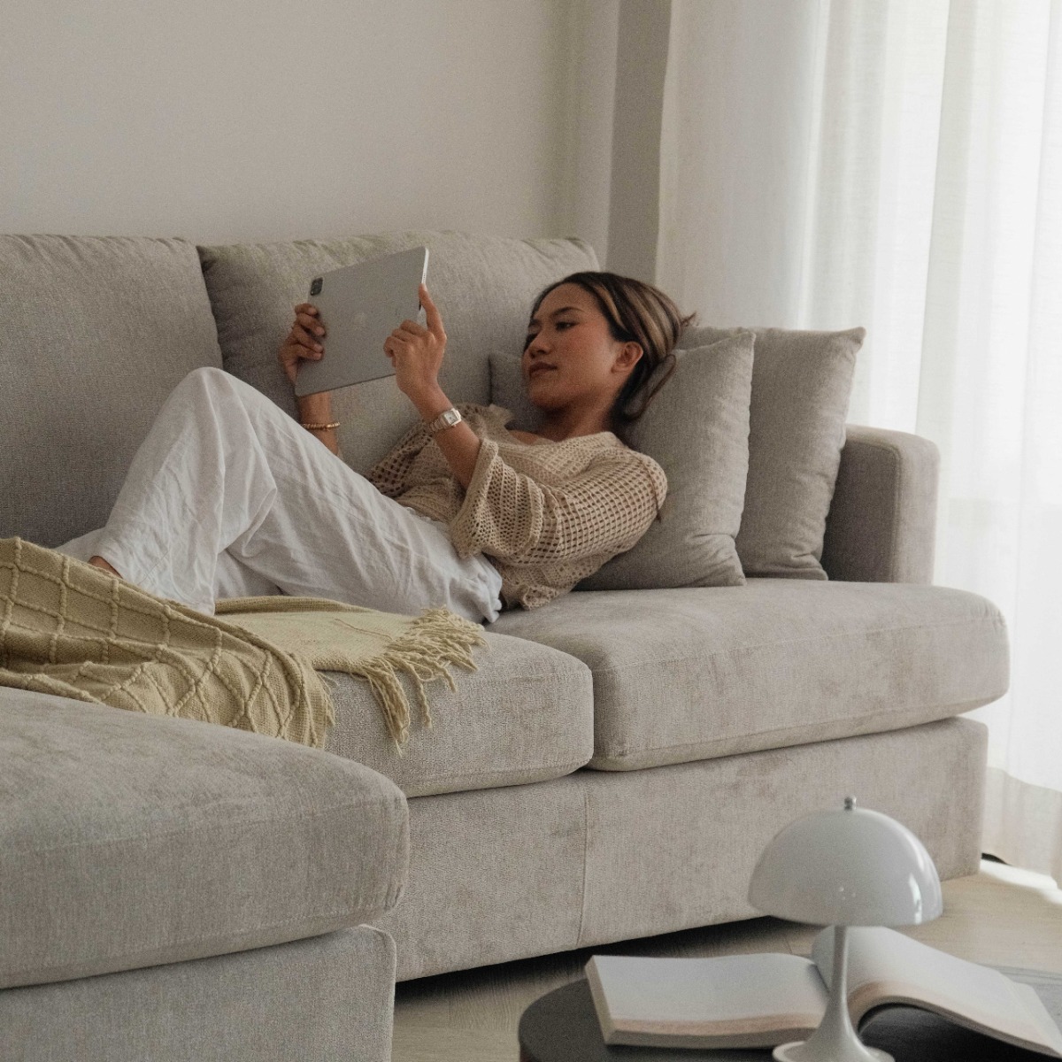 Franca Sand Grey Right Sectional Sofa