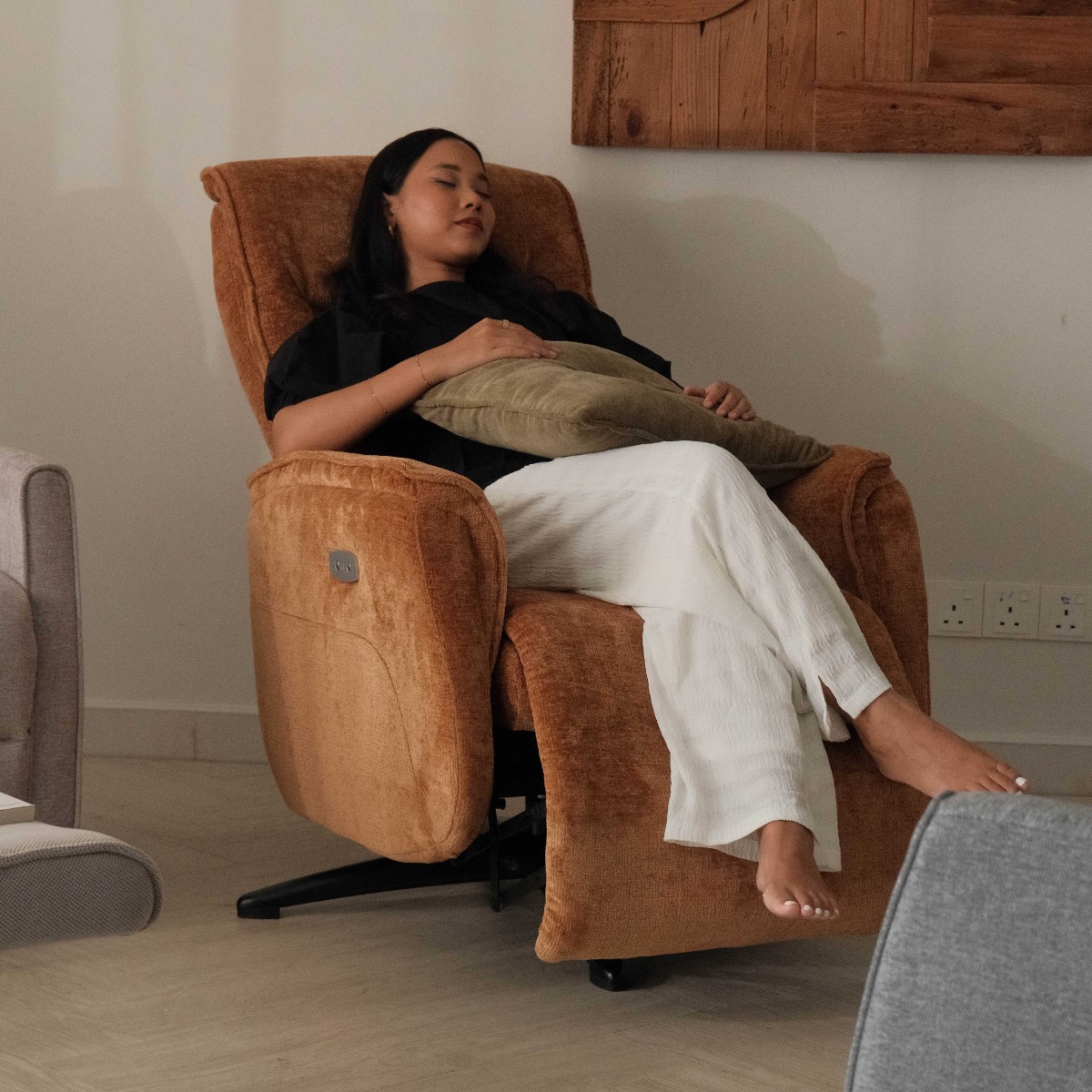 Alfie Copper Brown Power Reclining Lounge Chair