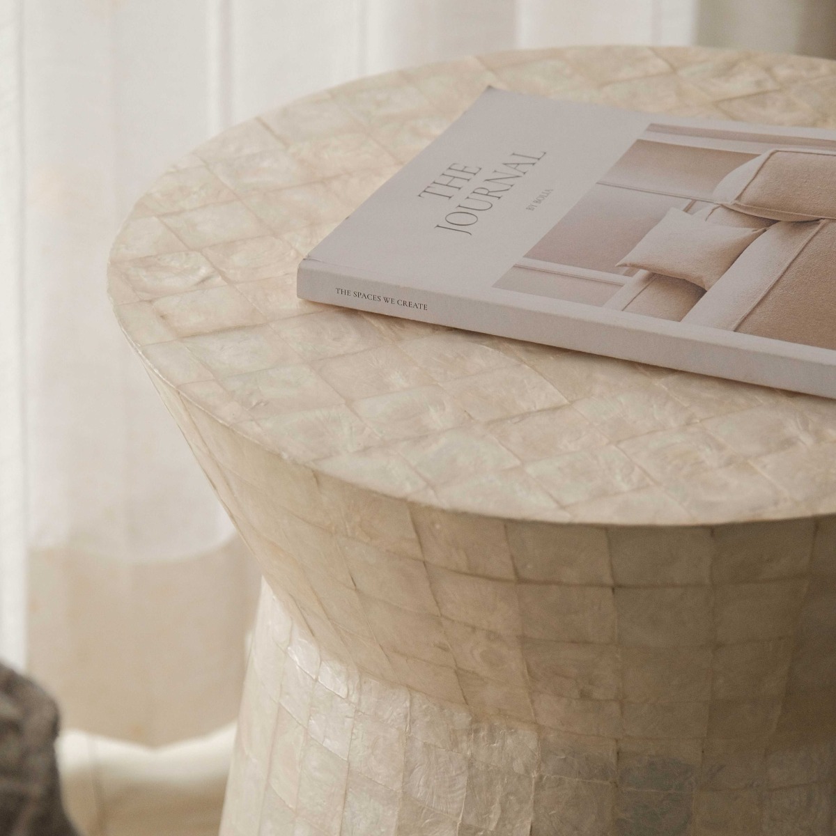 Putri Capiz White Side Table