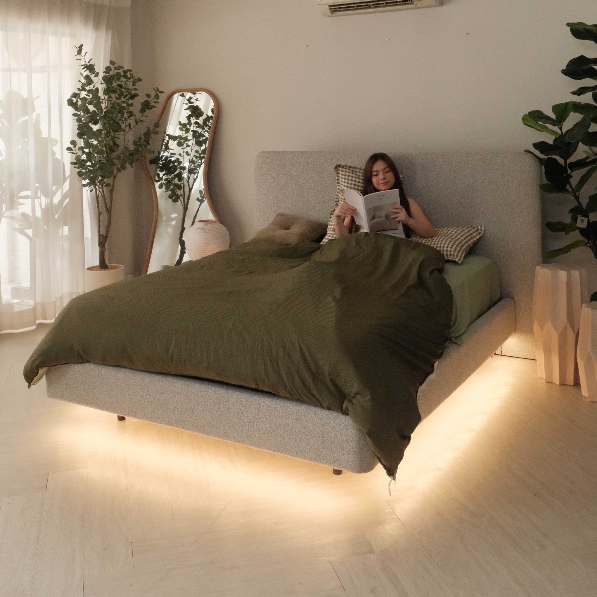 Ellington Light Grey Queen Floating Bed