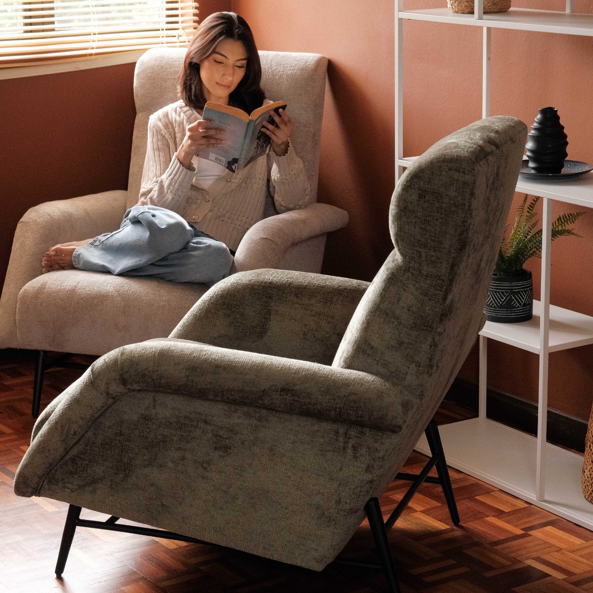 Frank Mid Century Fern Green Lounge Chair