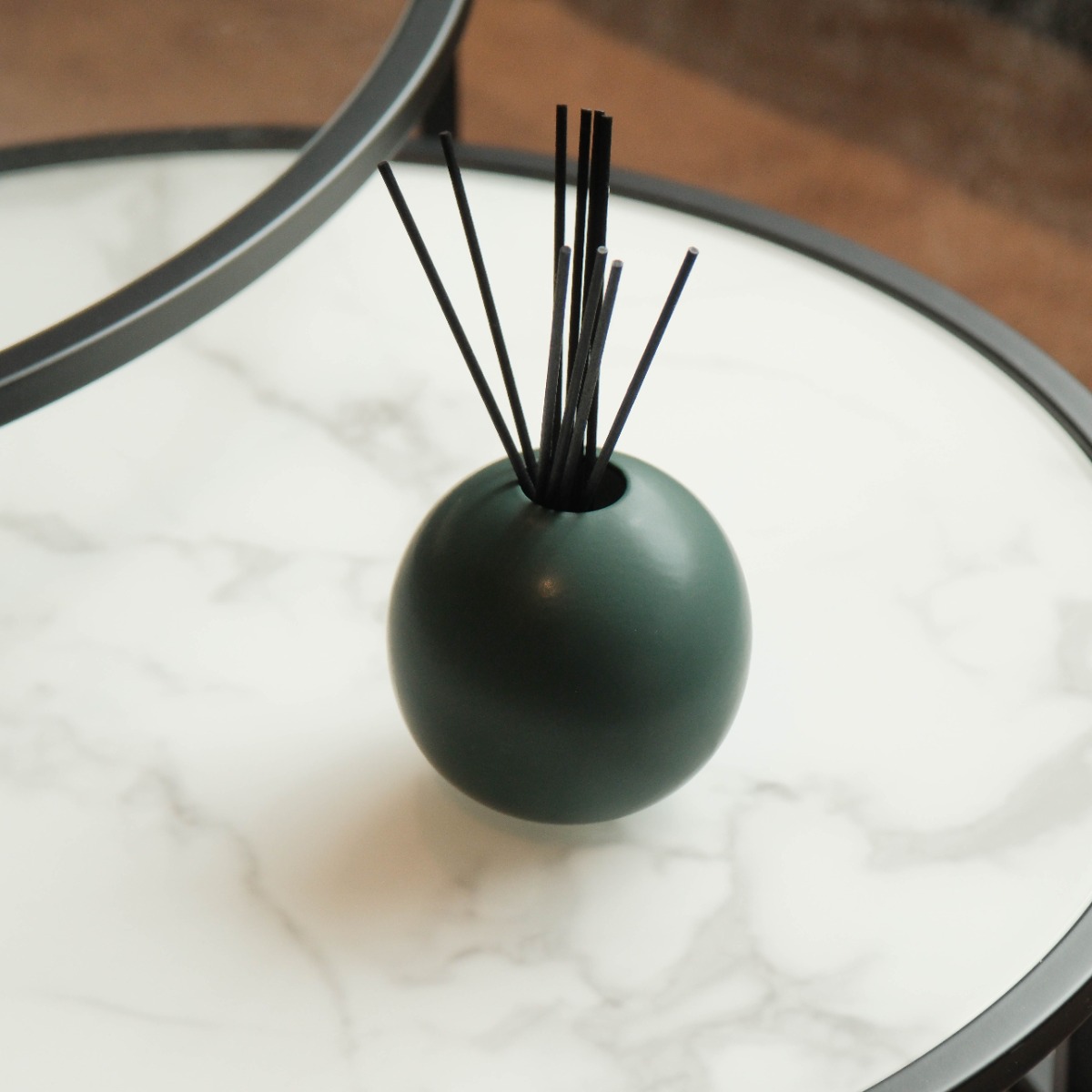Chantrea Ceramic Reed Diffuser - Geranium & Cedar