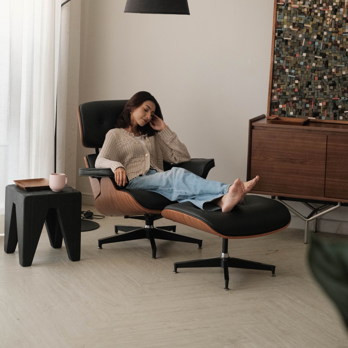 Replica Eames Lounge Chair with Ottoman - Walnut & Ebony Leather