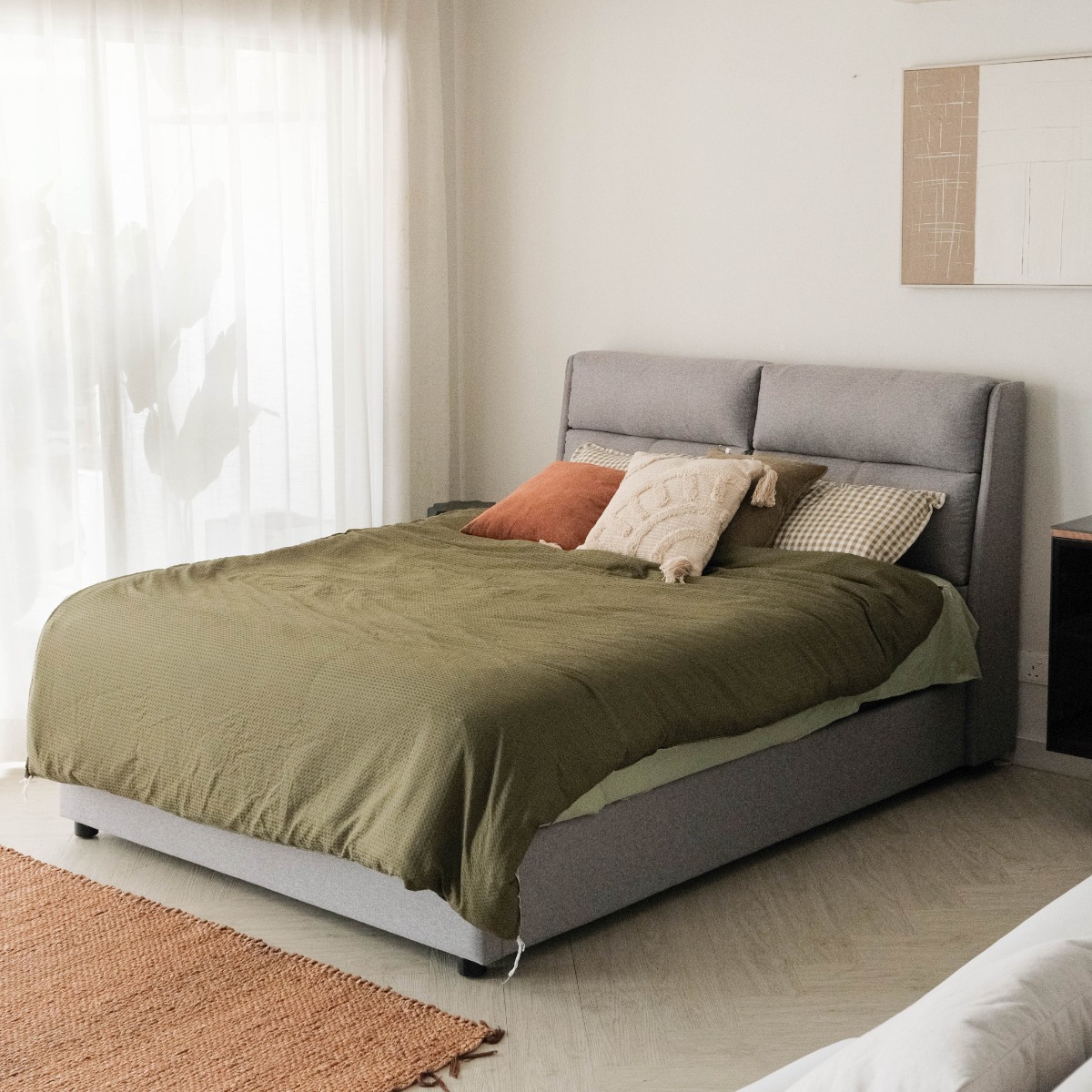 Riko Slate Grey Queen Bed