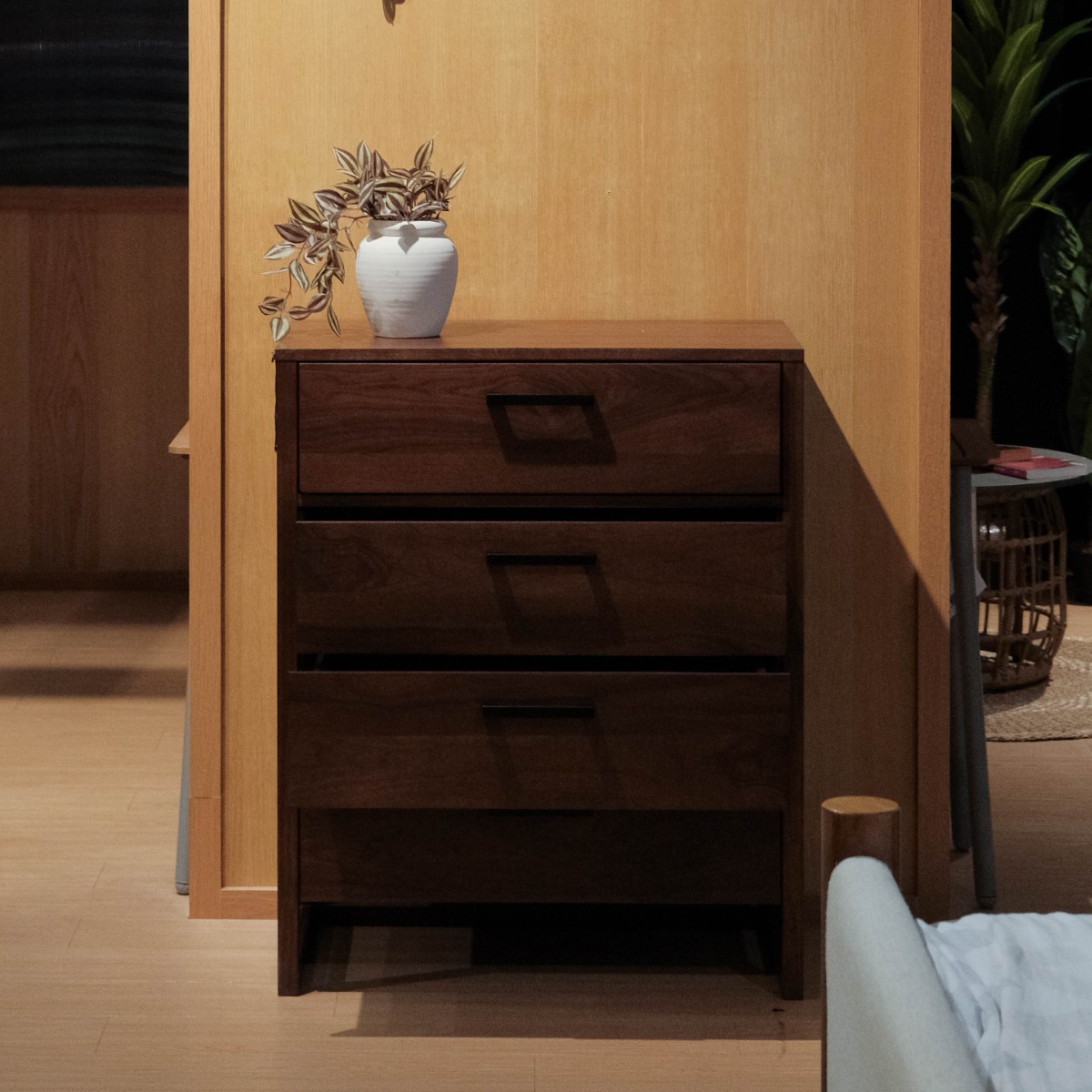 Justin 4 Drawers Chest