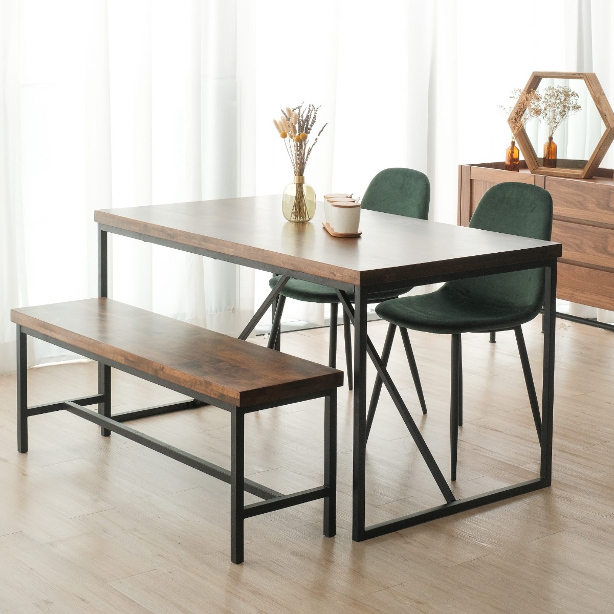 Sera Dining Chair Emerald Velvet