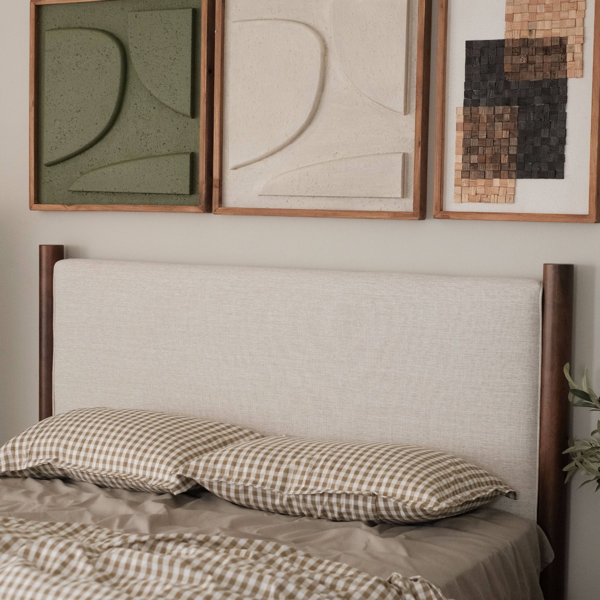 Arlo King Bed