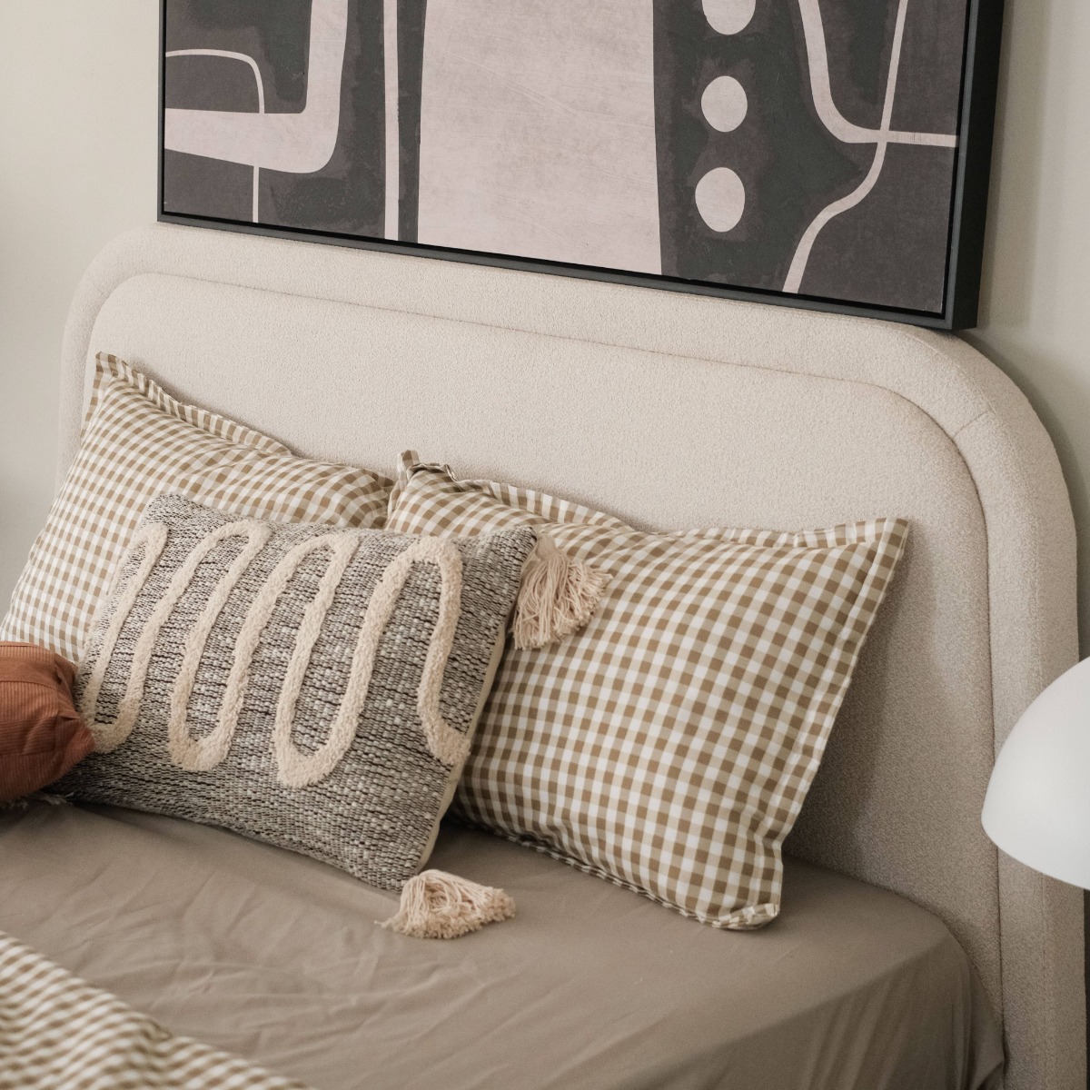 Charlotte Chiffon Beige King Bed