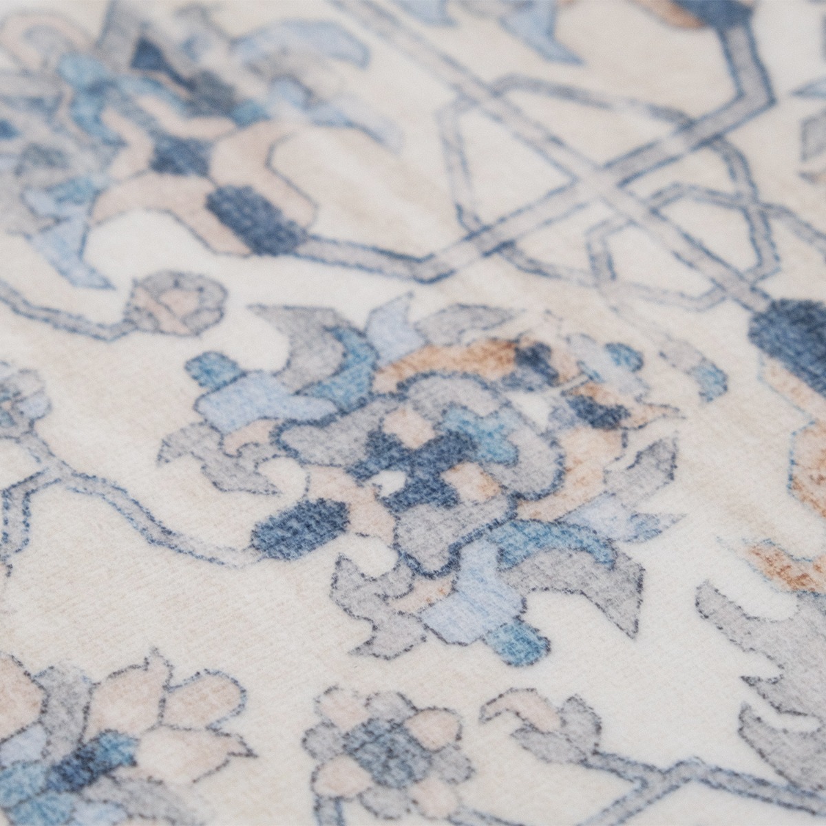Yasmin Printed Polyester Silky Rug 140x200cm