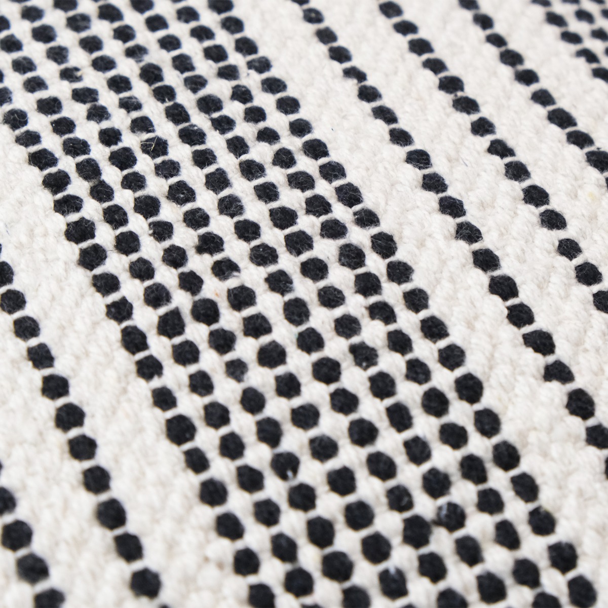 Zeno Stripes Cushion with Tassels 45x45