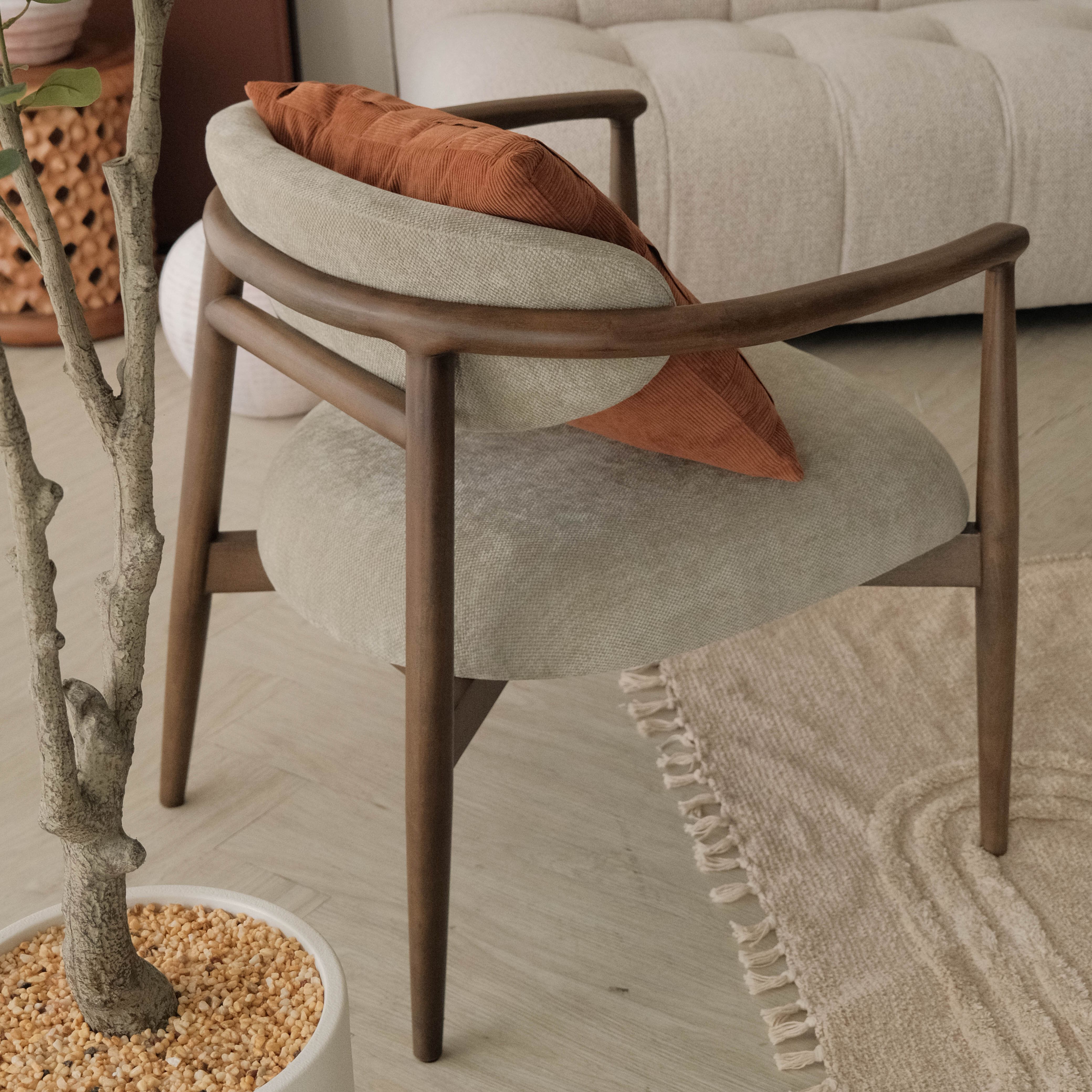 Elsa Mid Century Lounge Chair