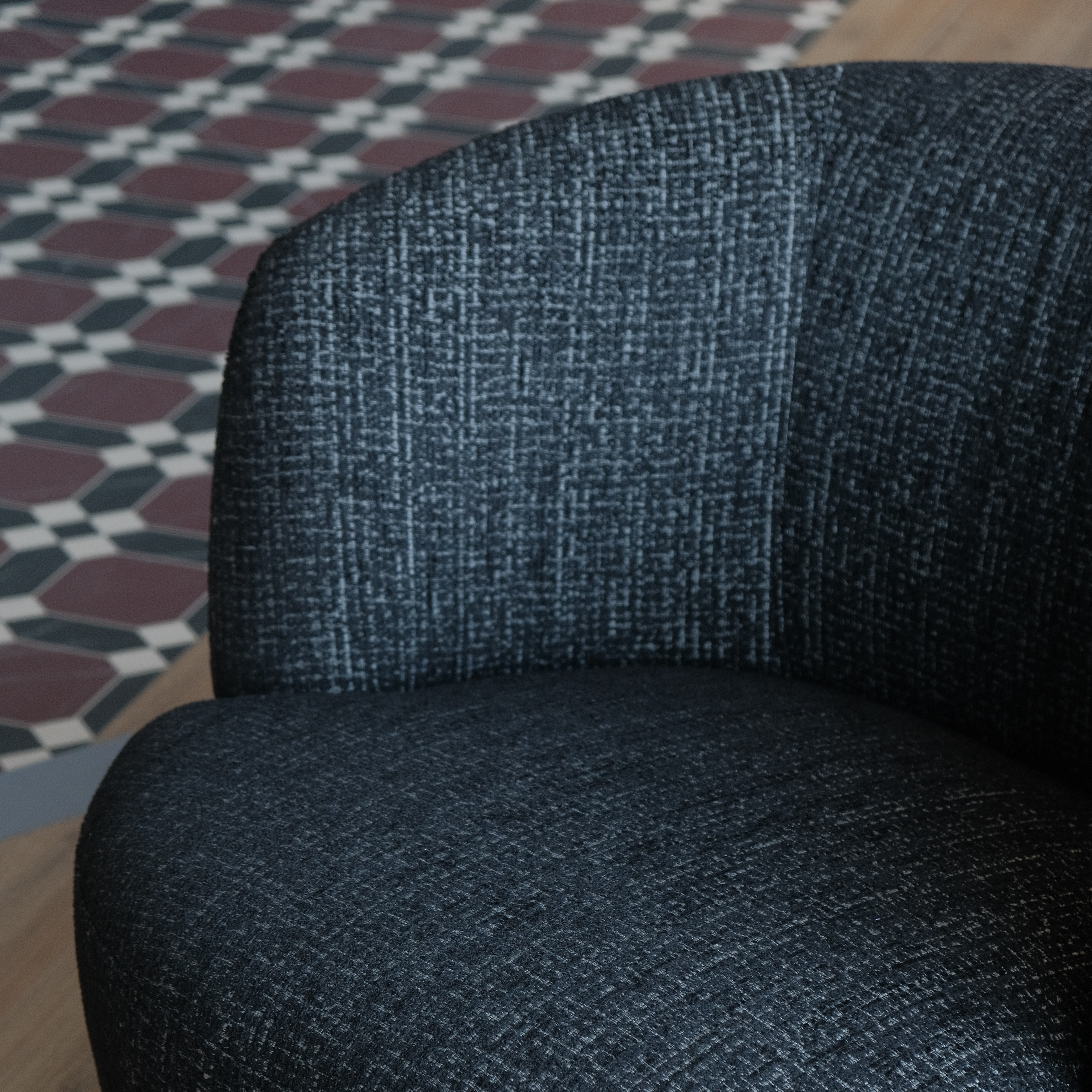 Jakob Ebony Swivel Lounge Chair