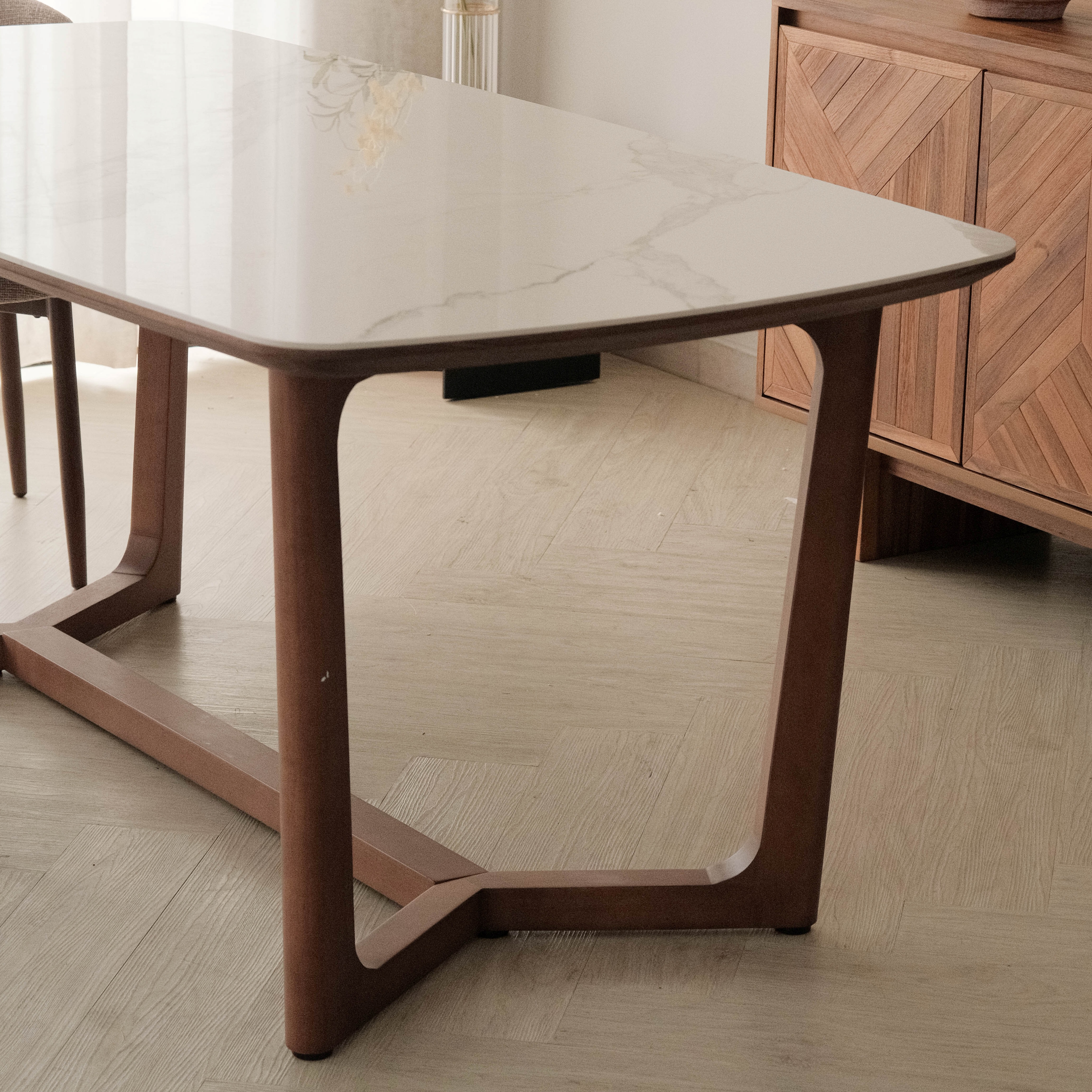 Willy Dining Table 180cm