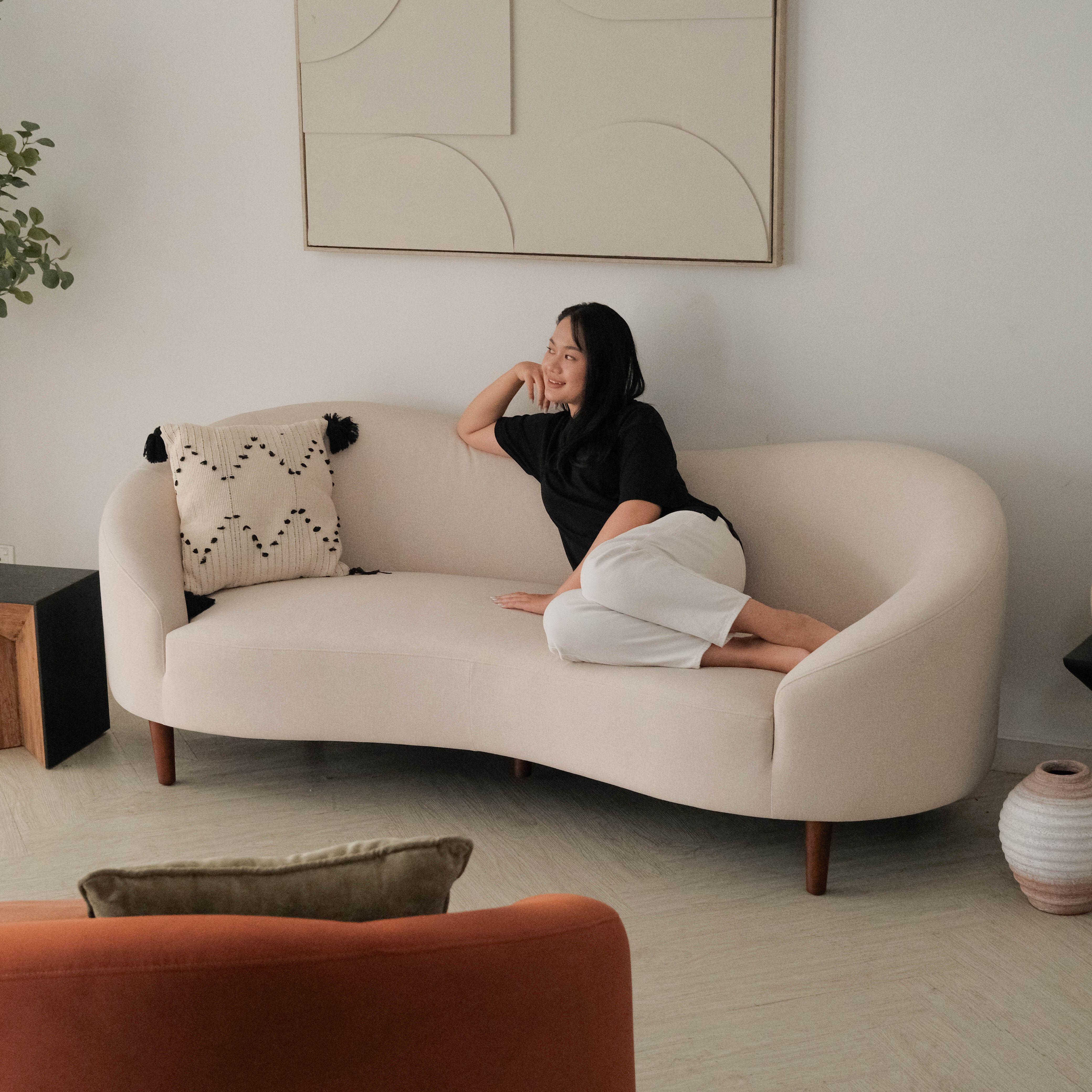 Desirée Creme 3 Seater Sofa