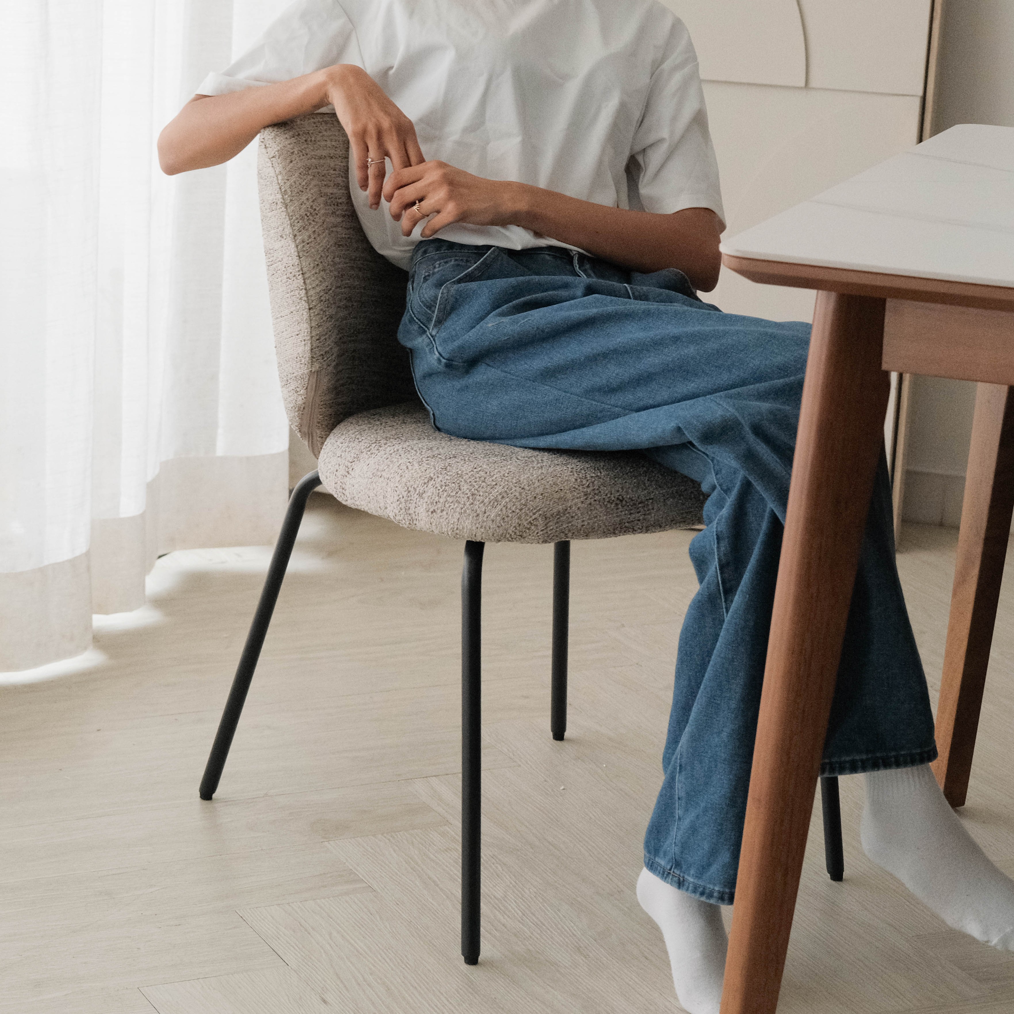 Sona Sand Beige Chair