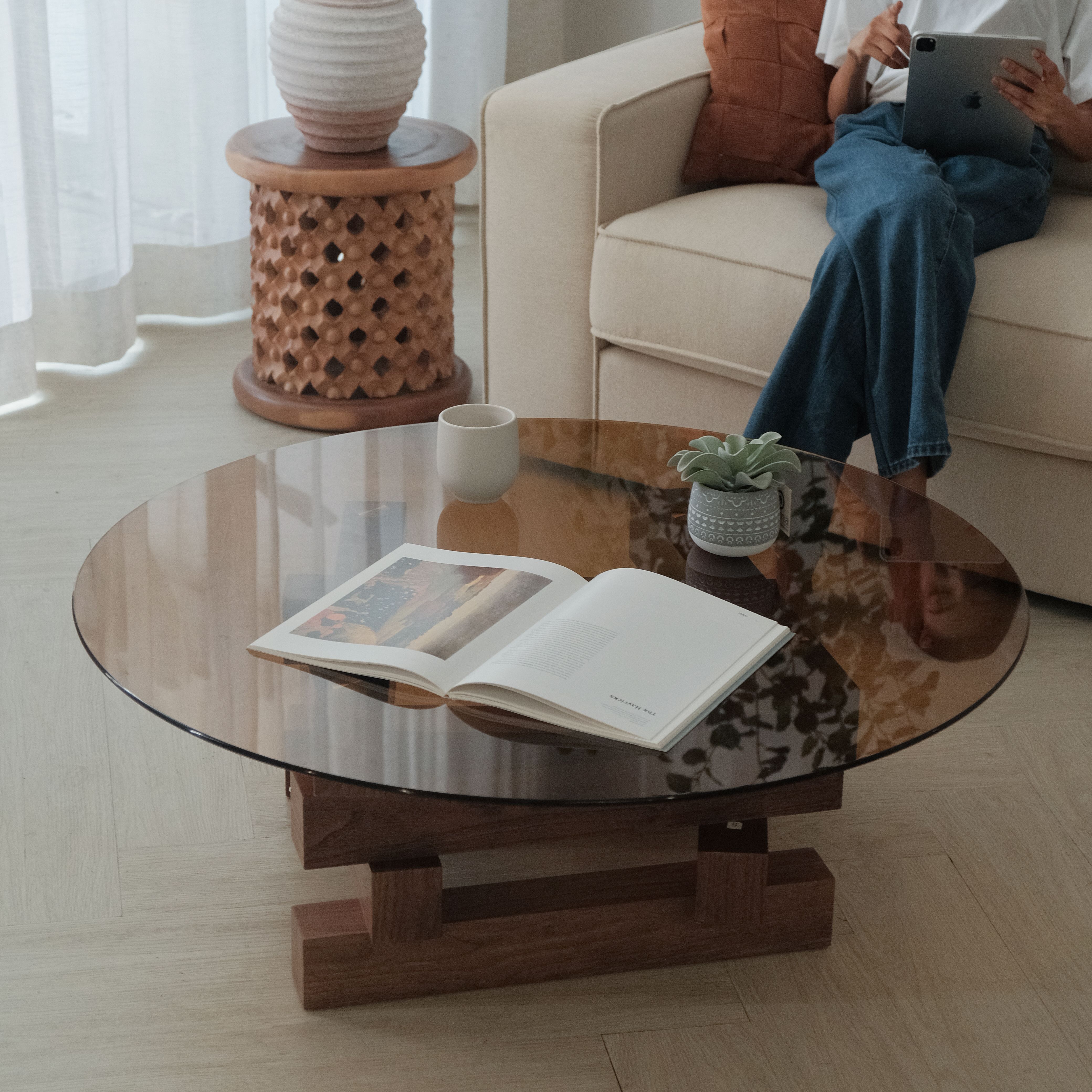 Litto Round Coffee Table