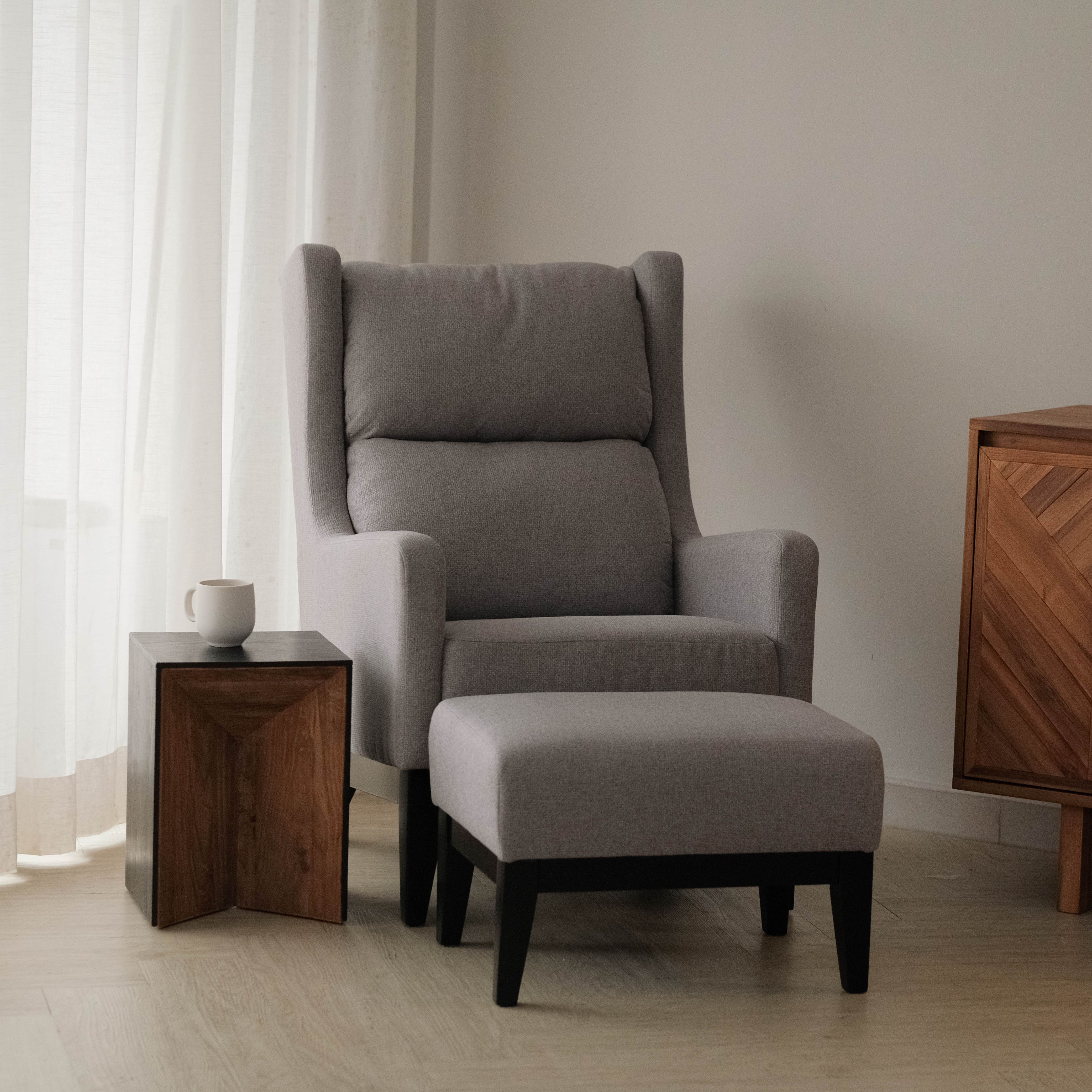 Frida Light Grey Lounge Chair