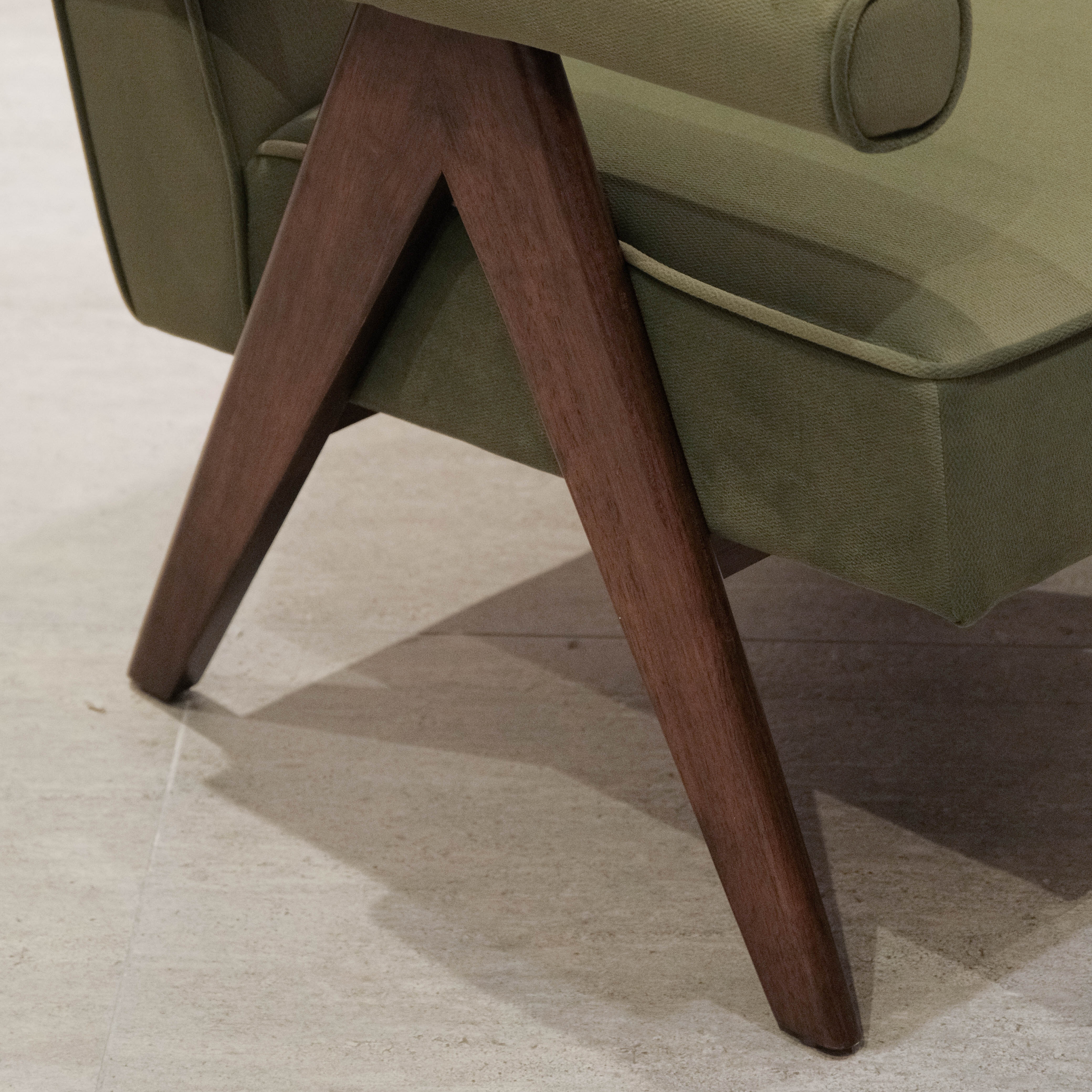 Joelle Retro Green Lounge Chair