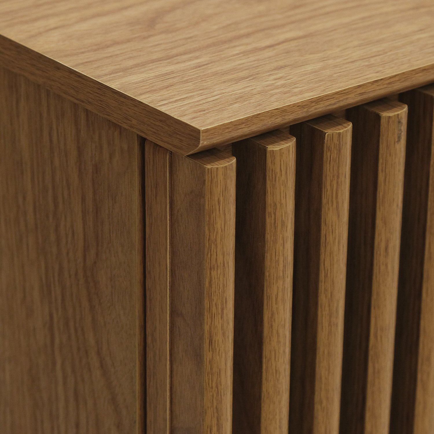 Linear Summer Oak 2 Doors Cabinet